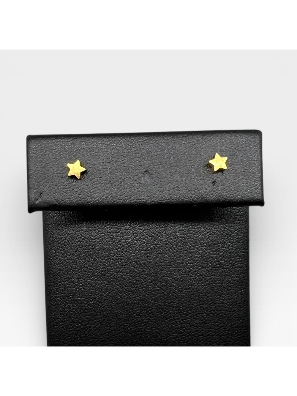 Gold Tone Star Stud Earrings Celestial Minimalist Jewelry
